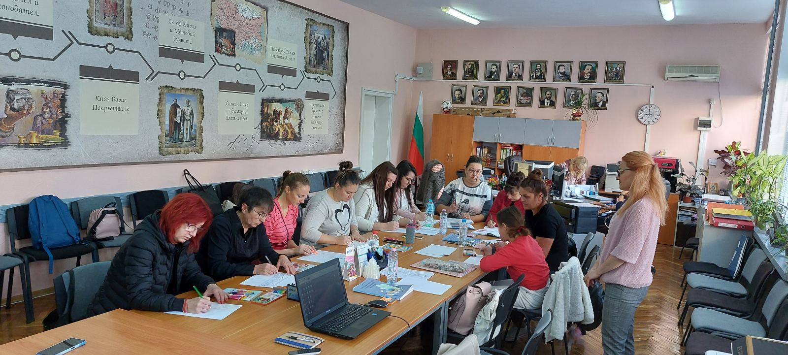 5 дневно модулно обучение за „Помощник на учителя“ – Регионален Център ...